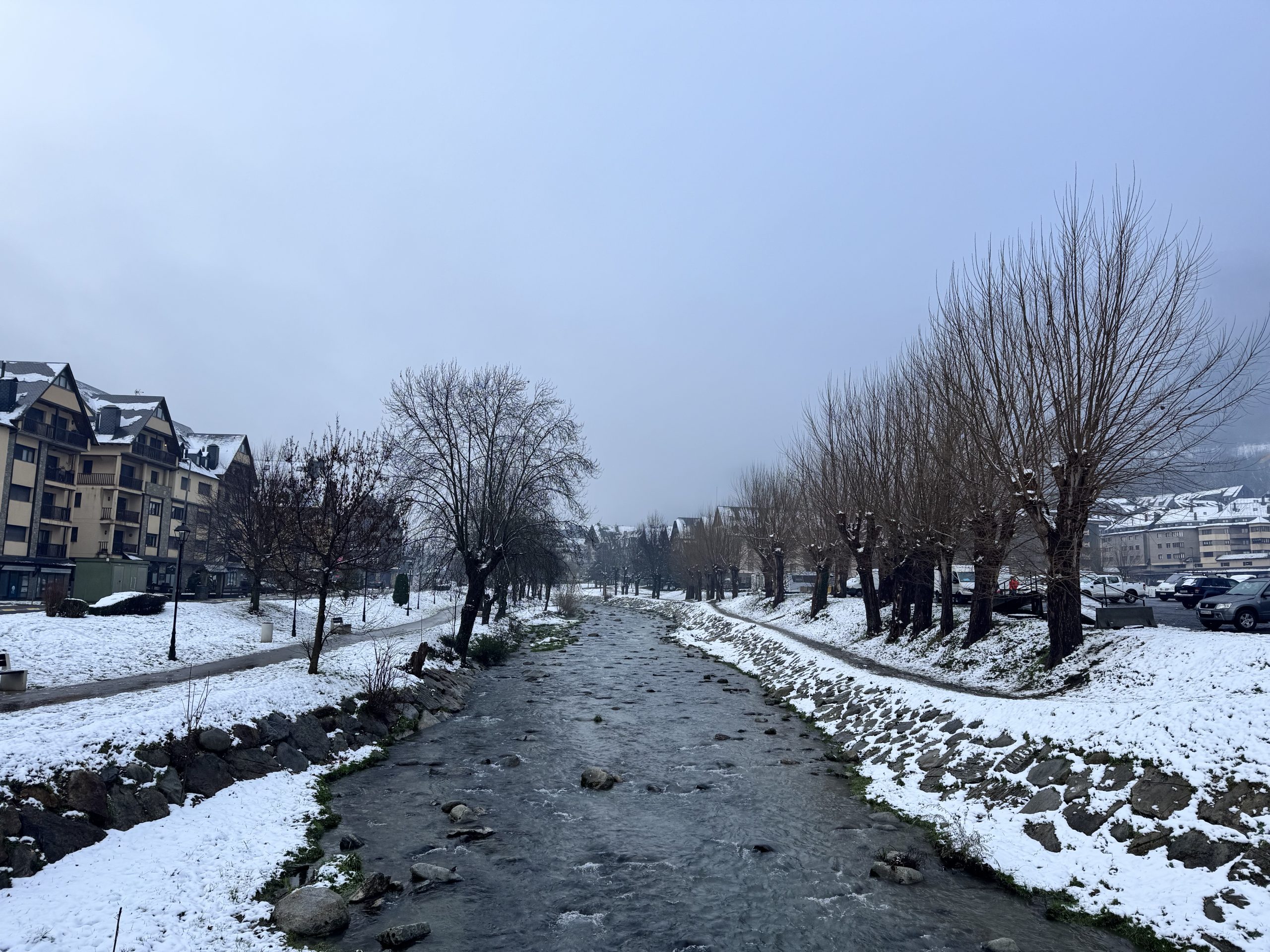 Vielha en invierno, nieve en Vall de Arán
